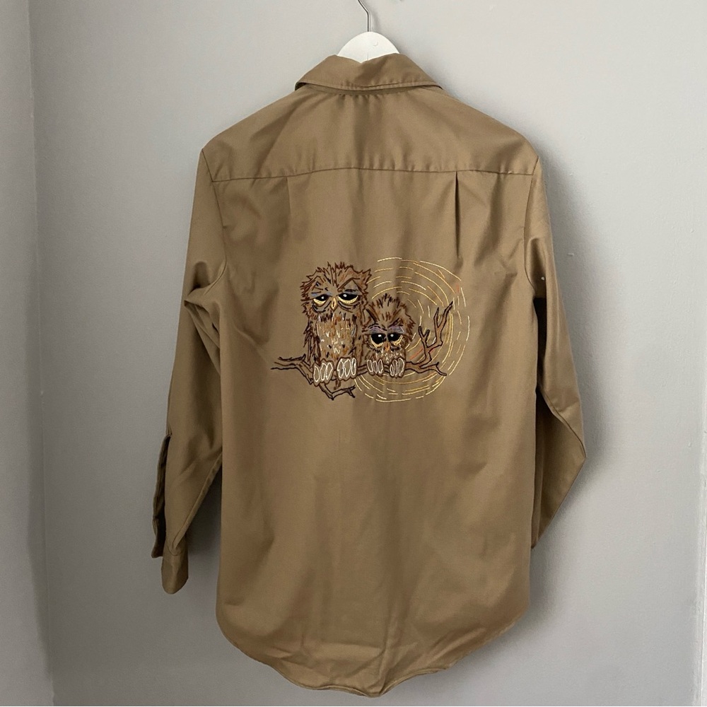 Vintage JcPenney crewel embroidery stitch owl design khaki button down shirt M